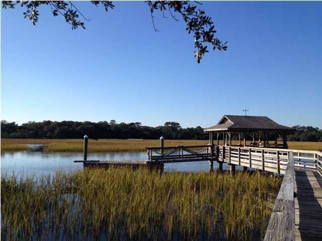 8194 Wahoo Ct, Edisto Island, SC 29438