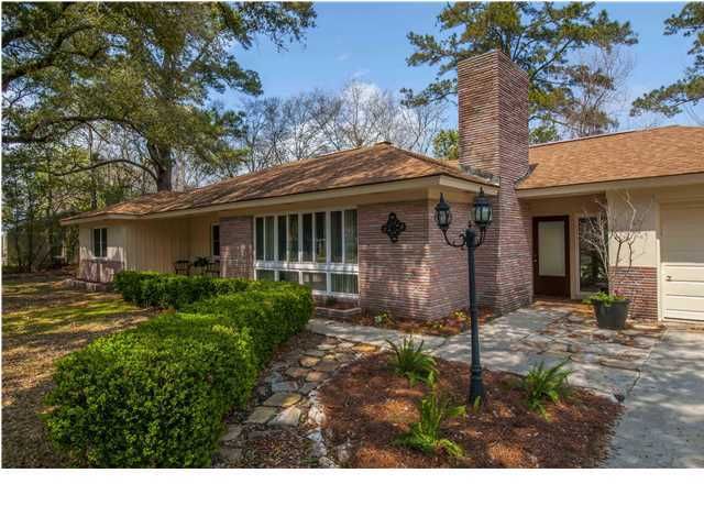 1232 Parkwood Estates Dr, Charleston, SC 29407