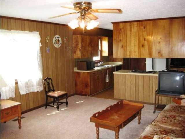 321 Limestone Rd, Dorchester, SC 29437