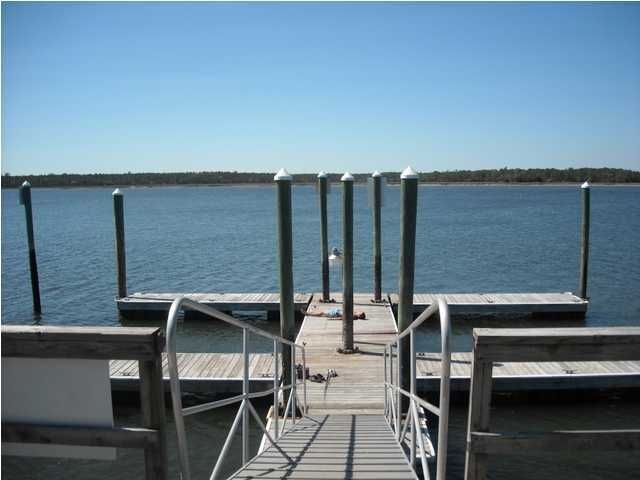 2413 Bending Oak, Mount Pleasant, SC 29466