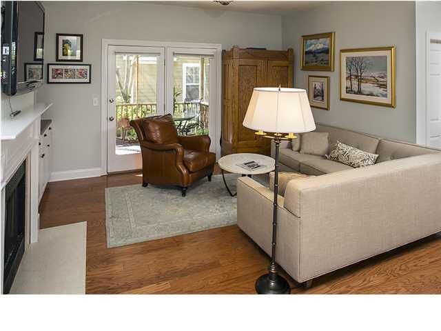 1410 Elfe St, Daniel Island, SC 29492