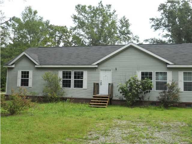 418 Renau St, Summerville, SC 29483