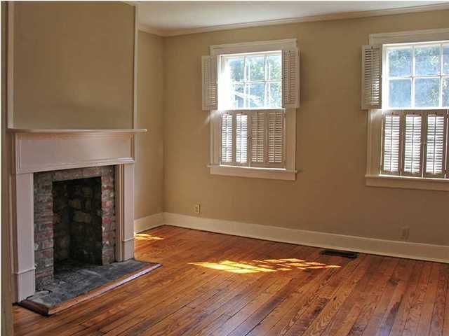 204 Live Oak Dr, Mount Pleasant, SC 29464