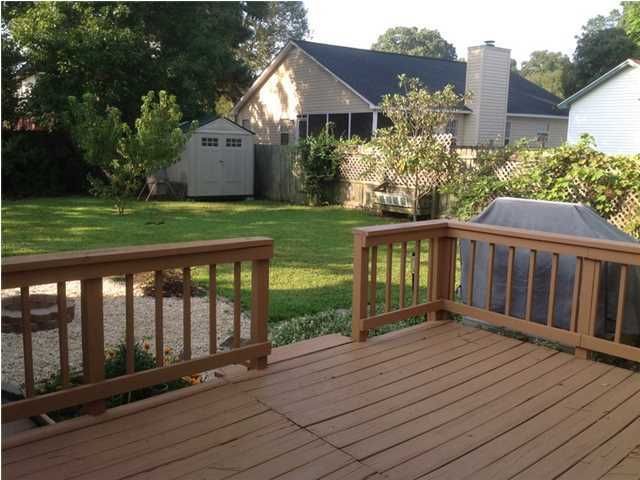 3 Shuttle Ct, Charleston, SC 29407