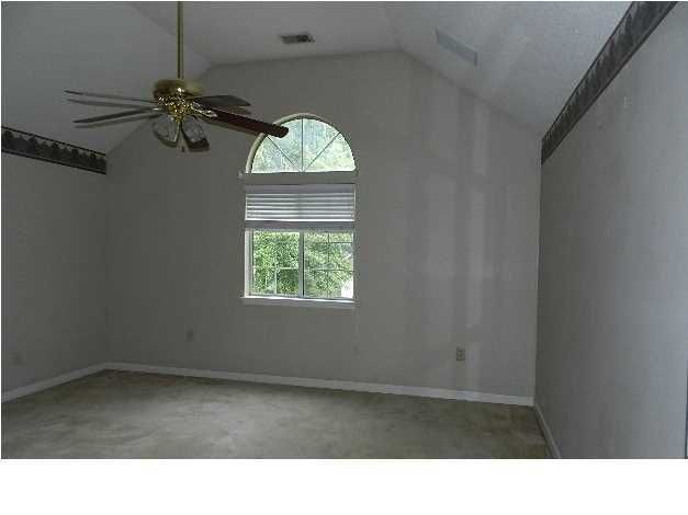 7870 Sabalridge Dr, North Charleston, SC 29418