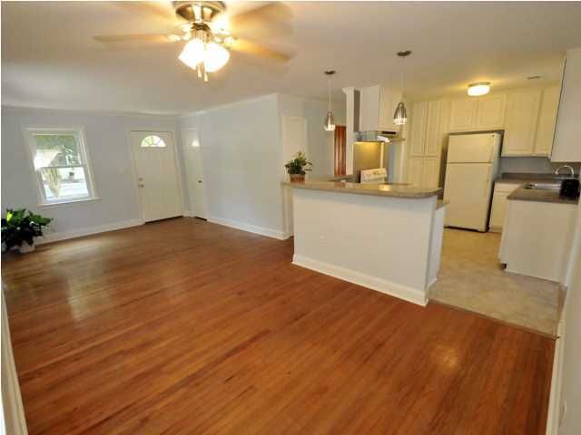 1479 Indian St, Mount Pleasant, SC 29464