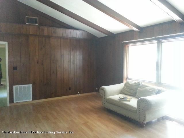 4709 June St, North Charleston, SC 29405