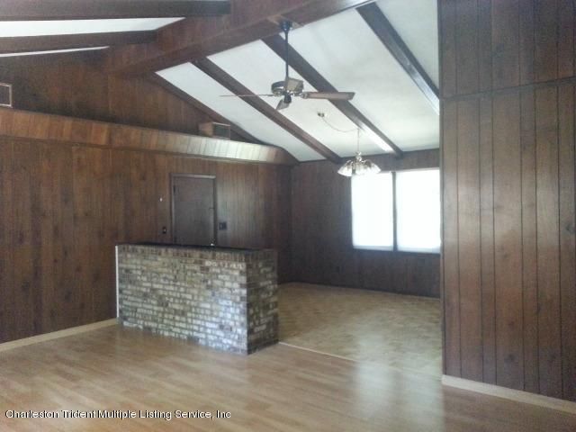 4709 June St, North Charleston, SC 29405