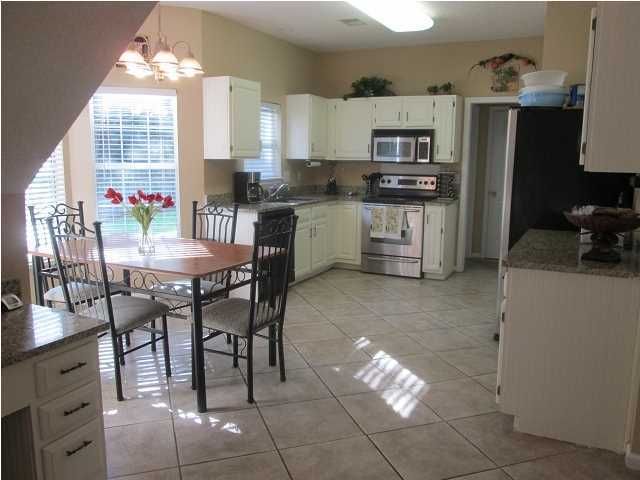 3305 Hearthside Dr, Charleston, SC 29414