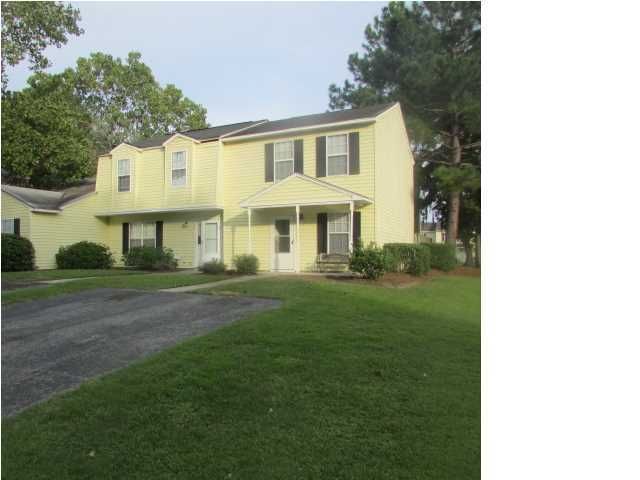 4727 Linfield Ln, North Charleston, SC 29418