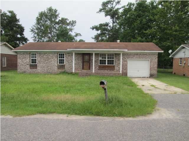 251 Mary Scott Dr, Goose Creek, SC 29445