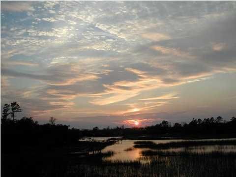 701 Oak Marsh Dr, Mount Pleasant, SC 29464