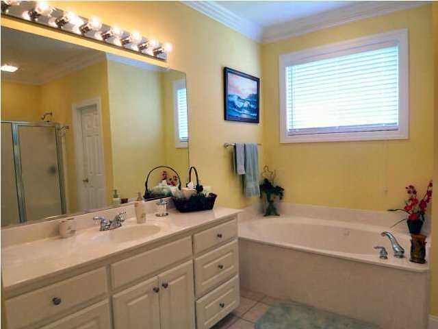 308 Whaley St, Edisto Beach, SC 29438