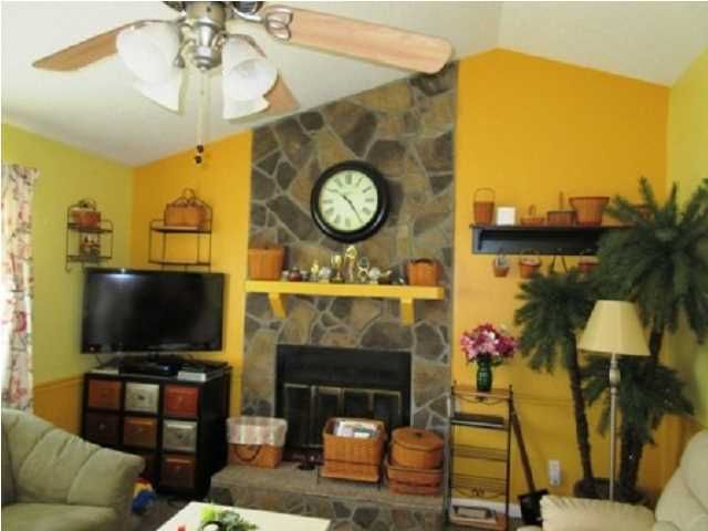 105 Sugarpine Pl, Summerville, SC 29483