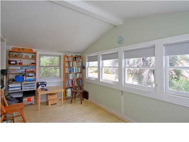 810 E Arctic Ave, Folly Beach, SC 29439