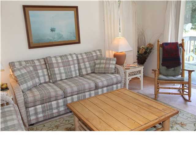 902 Shelter Cv, Edisto Beach, SC 29438