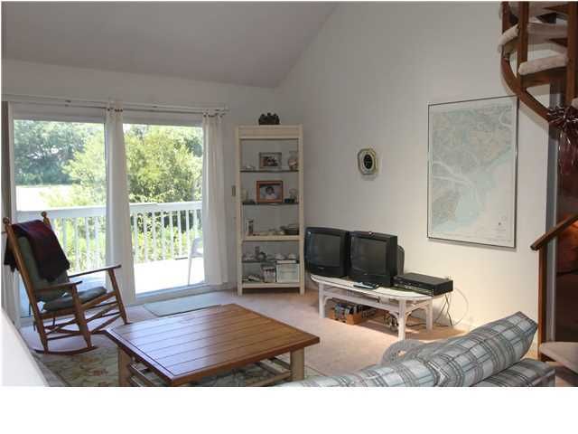 902 Shelter Cv, Edisto Beach, SC 29438