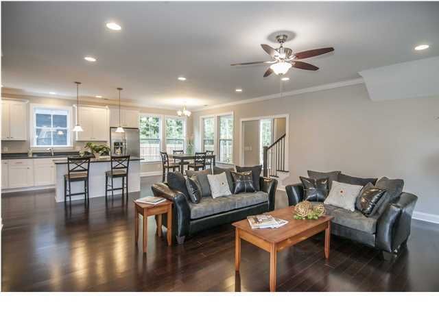 450 Sanders Farm Ln, Wando, SC 29492