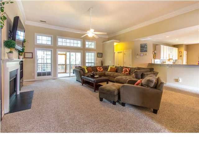 1477 Oakhurst Dr, Mount Pleasant, SC 29466