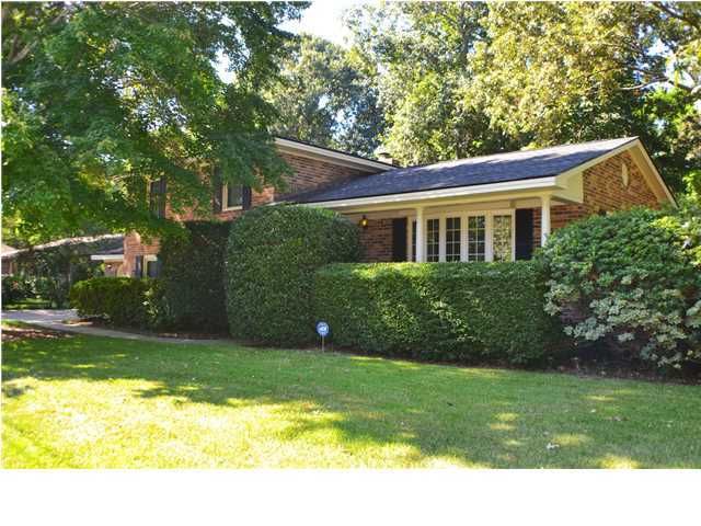 2456 Swallow Dr, Charleston, SC 29414