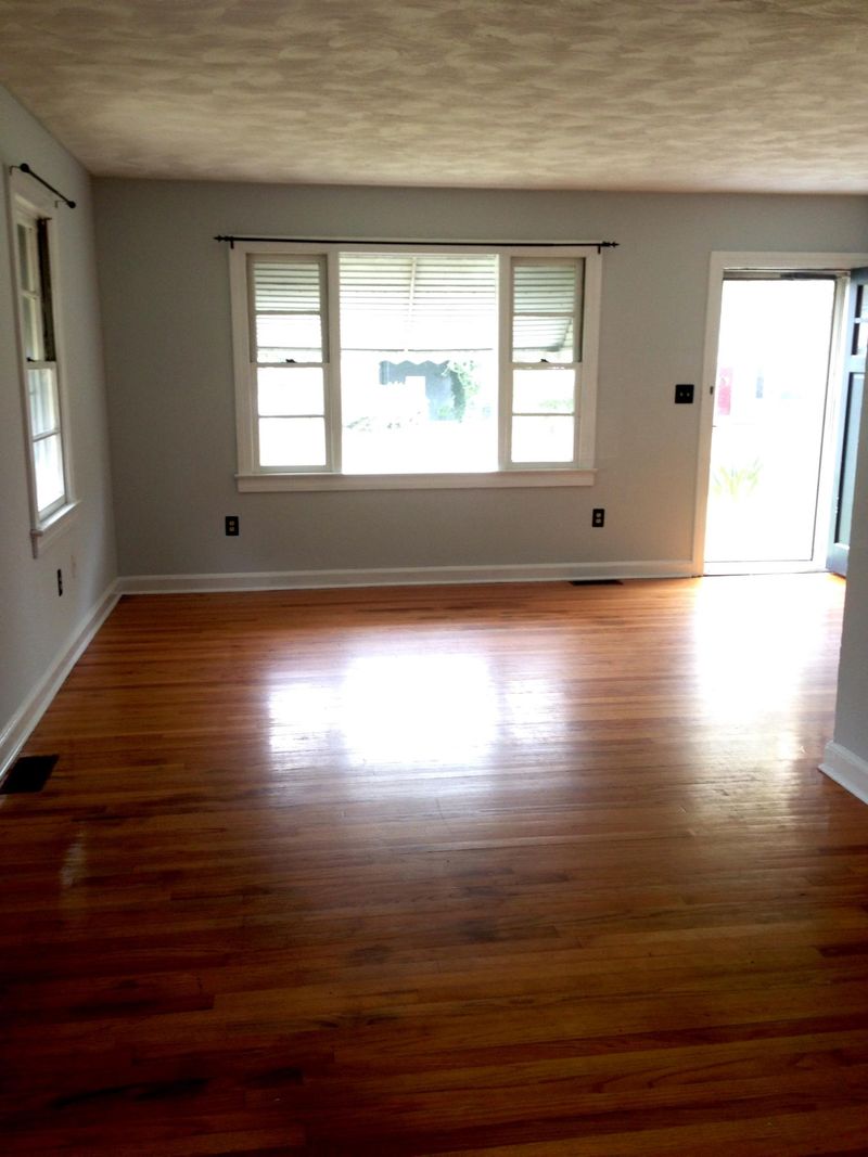 1173 Camden St, North Charleston, SC 29405