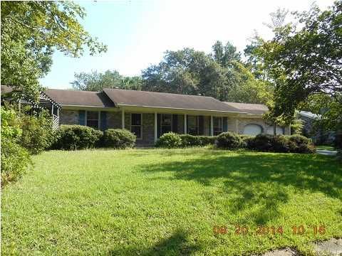 18 Sorento Blvd, Hanahan, SC 29410