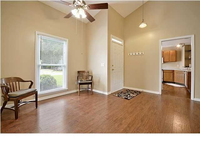 208 Salterton St, Summerville, SC 29485