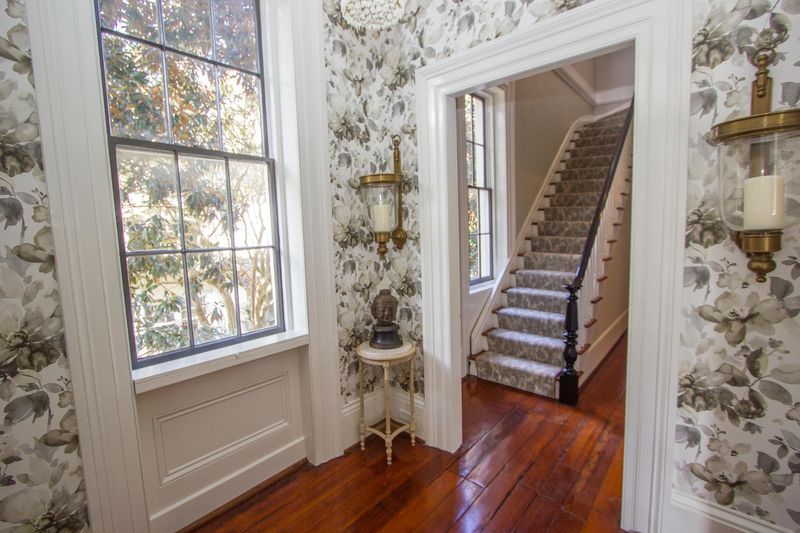 34 Montagu St #A, Charleston, SC 29401