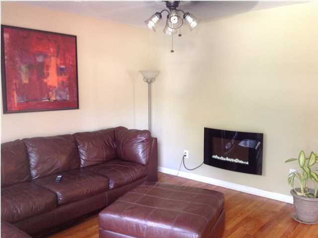 1431 Hazel Rd, Charleston, SC 29407