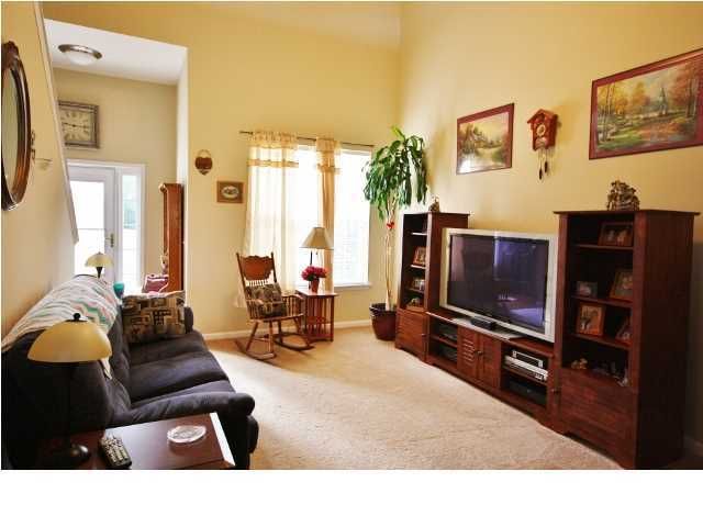 578 English Oak Cir, Moncks Corner, SC 29461