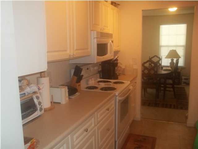 7996 Vermont Rd, North Charleston, SC 29418
