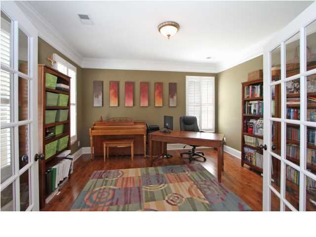 1872 Palmetto Isle Dr, Mount Pleasant, SC 29466