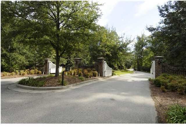 4545 Duck Club Rd, Hollywood, SC 29470