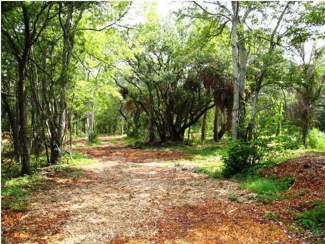 1960 Folly Rd, Folly Beach, SC 29412