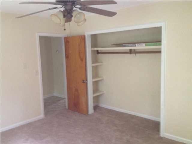 405 Howle Ave, Charleston, SC 29412