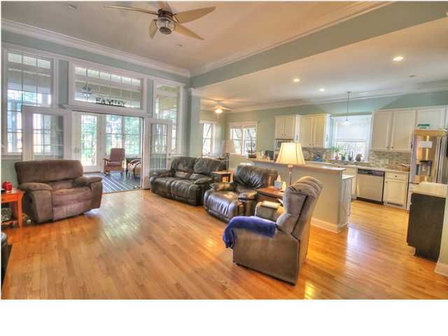 418 Rhett Butler Dr, Charleston, SC 29414