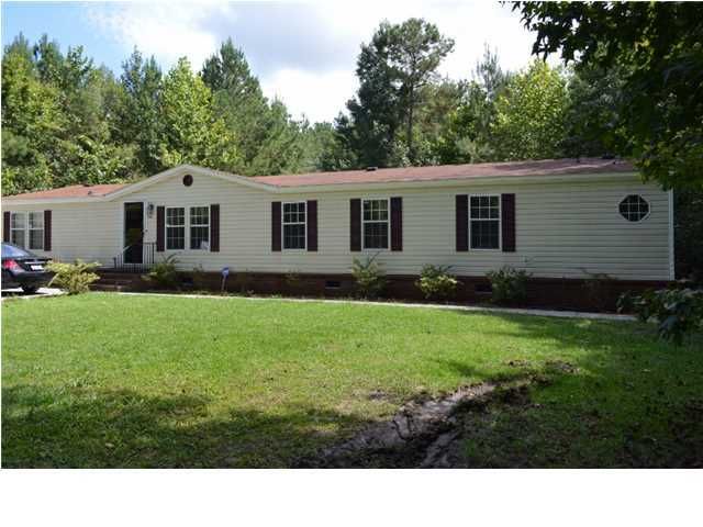 166 Pinckney St, Summerville, SC 29485
