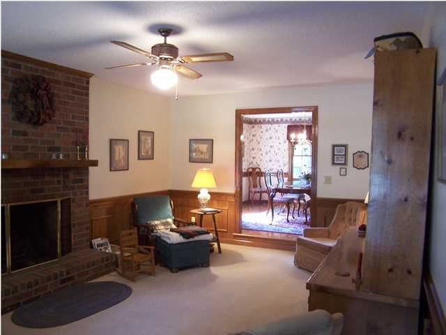 103 Churchill Ct, Summerville, SC 29485