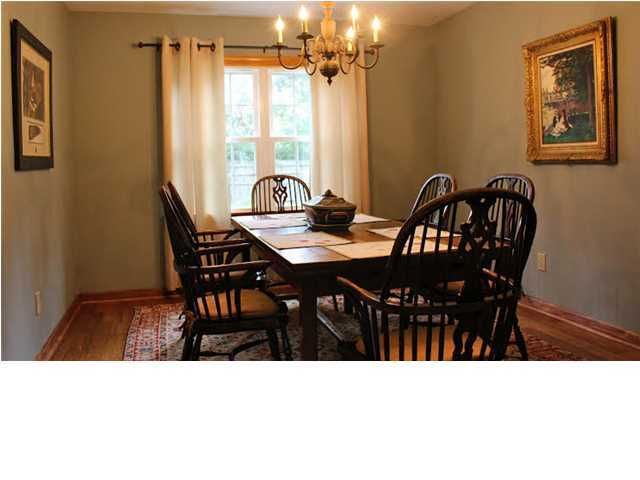 1752 W Sandcroft Dr, Charleston, SC 29407