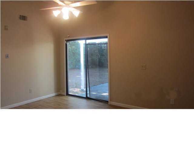 105 Manchester Rd, Summerville, SC 29483