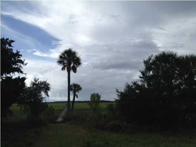 33 Jenkins Point Rd, Seabrook Island, SC 29455