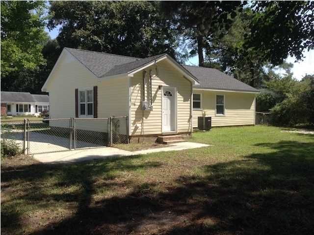 7697 Kings Grant Ln, North Charleston, SC 29420