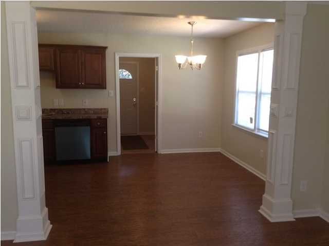 7697 Kings Grant Ln, North Charleston, SC 29420
