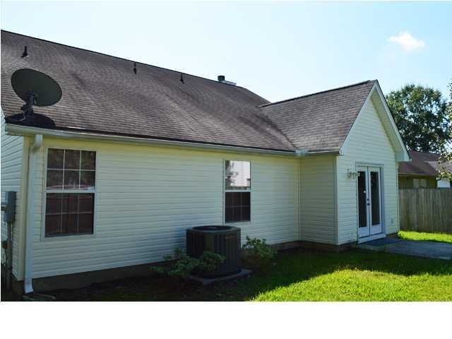 136 Wilton St, Goose Creek, SC 29445