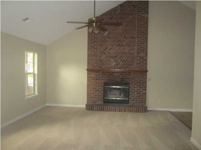 218 White Church Ln, Summerville, SC 29485