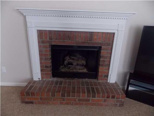 8395 Longridge Rd, North Charleston, SC 29418