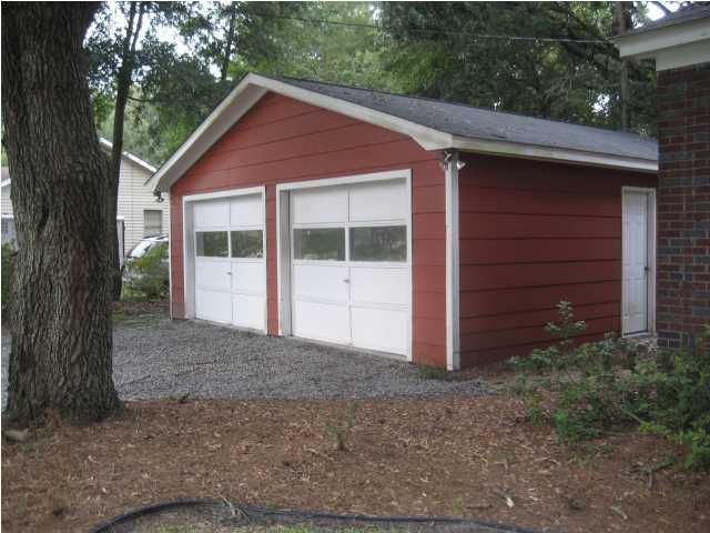 4756 Ivydale Dr, North Charleston, SC 29405