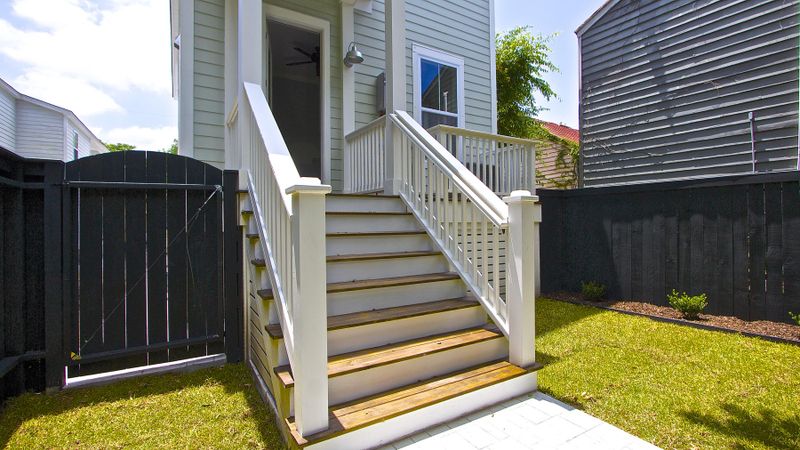 14 Nunan St, Charleston, SC 29403