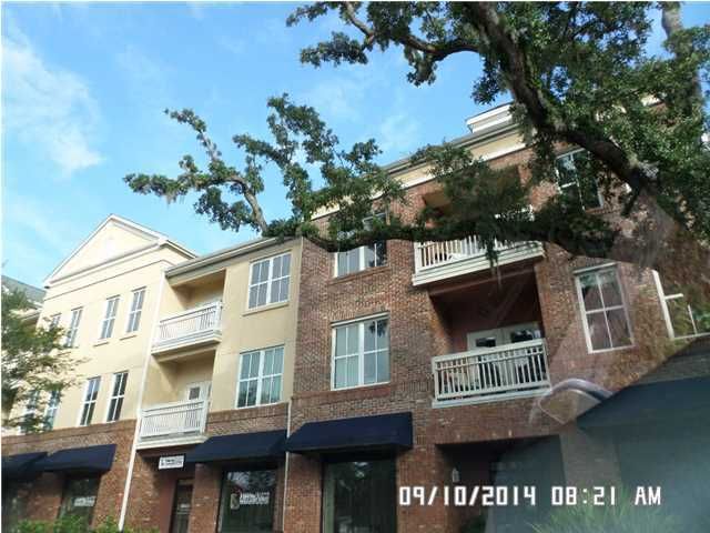 260 Seven Farms Dr #307, Charleston, SC 29492