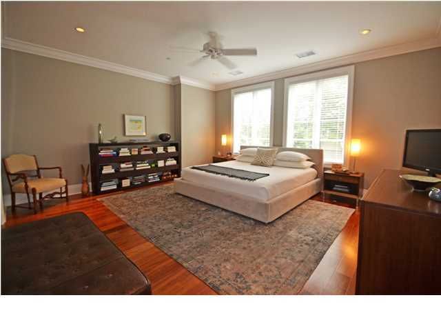 2 Laurens St #1 G, Charleston, SC 29401